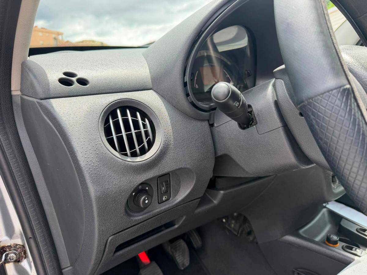 citroen-c3-2005-gasolina-1124cc