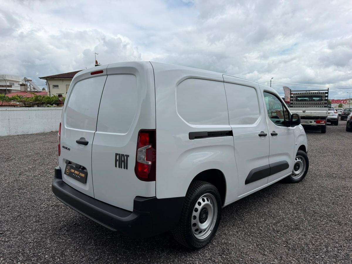 fiat-doblo-2025-diesel-1499cc