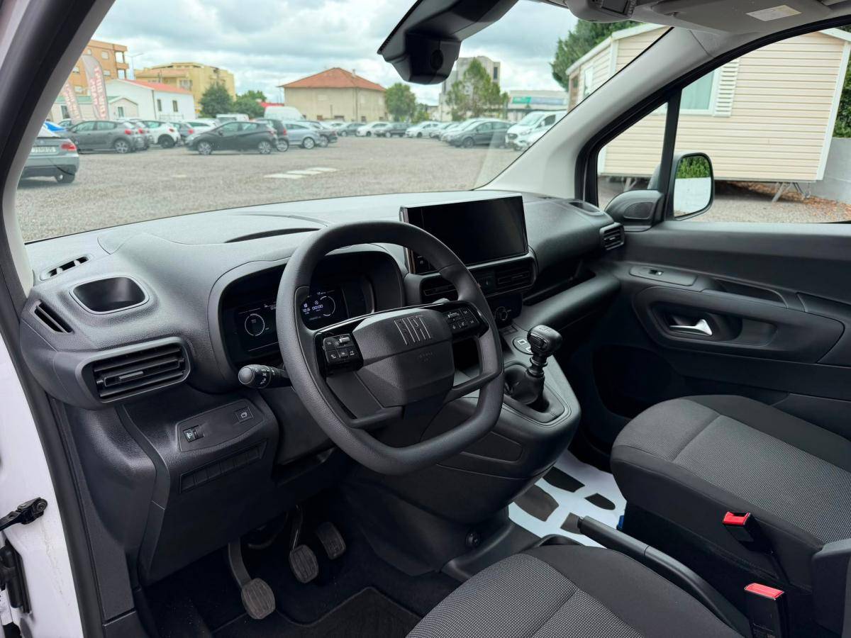 fiat-doblo-2025-diesel-1499cc