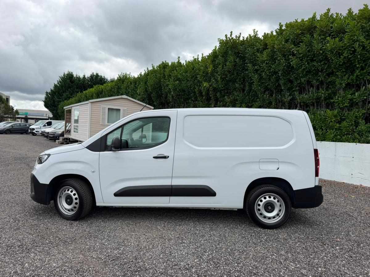 fiat-doblo-2025-diesel-1499cc