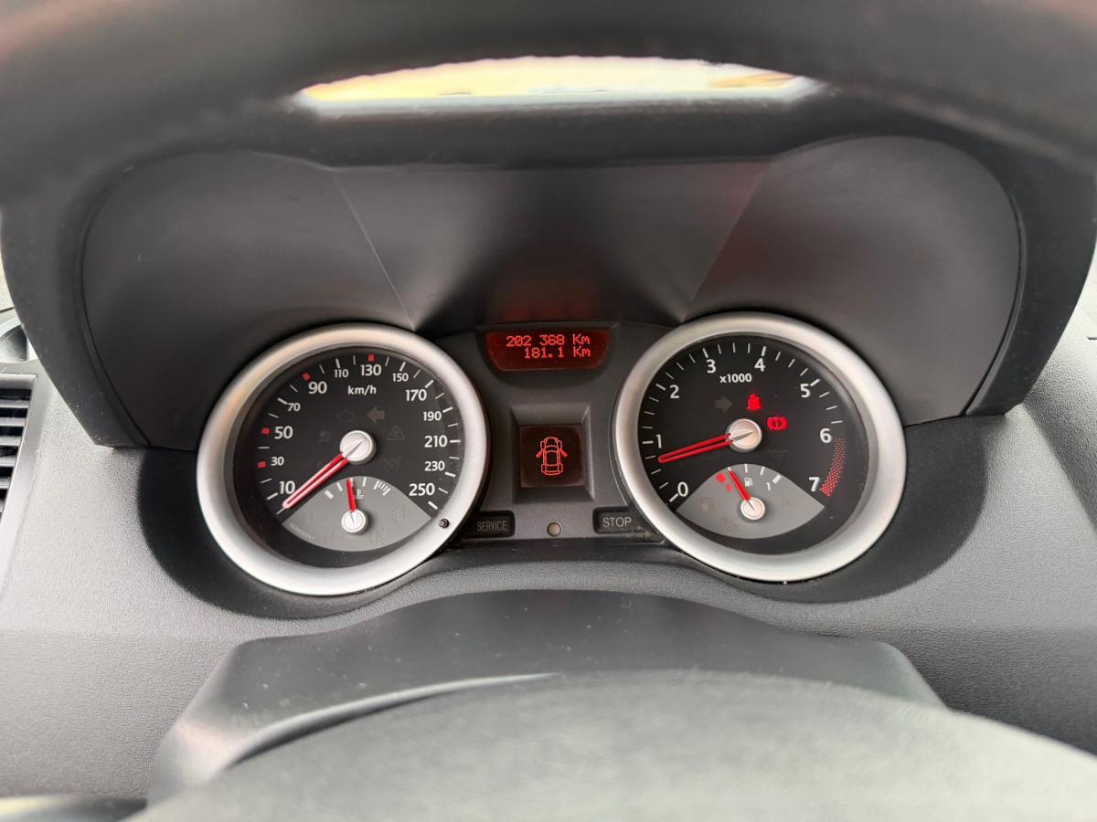 renault-megane-cabrio-2004-gasolina-1598cc