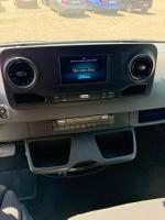 mercedes-benz-sprinter-2023-diesel-1950cc