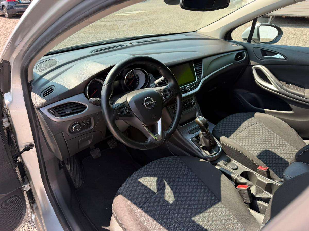 opel-astra-sport-tourer-2017-diesel-1598cc