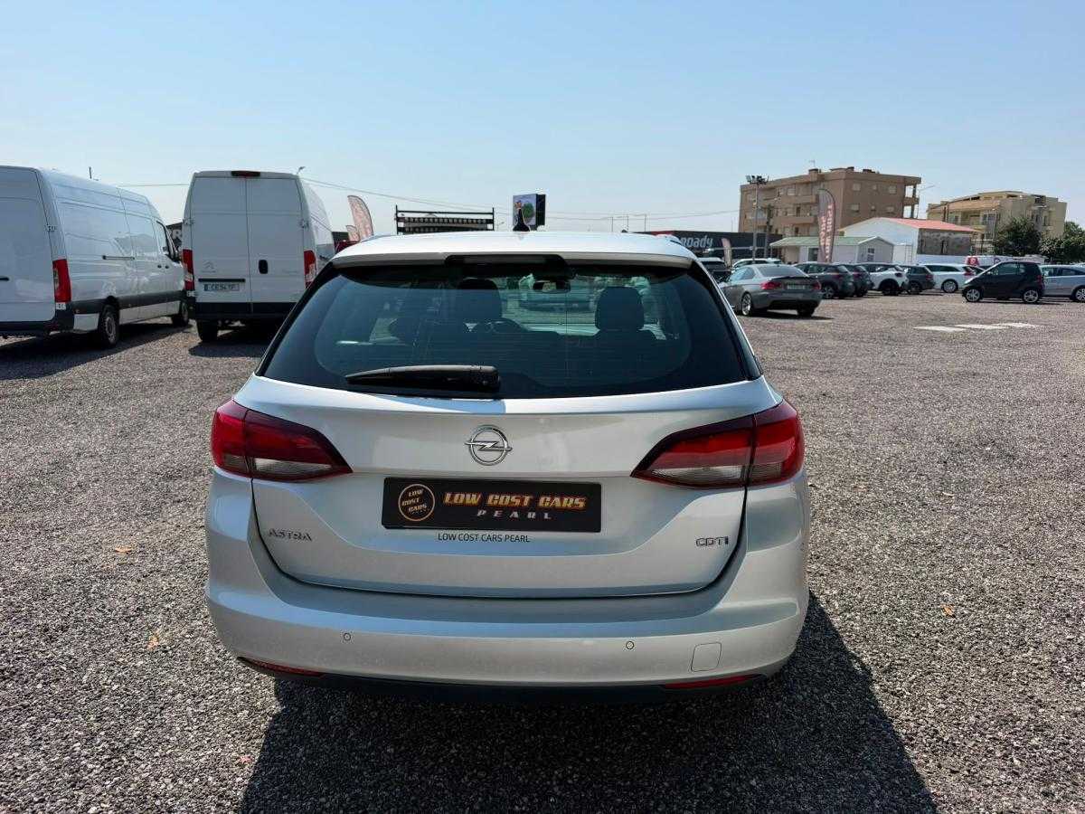 opel-astra-sport-tourer-2017-diesel-1598cc
