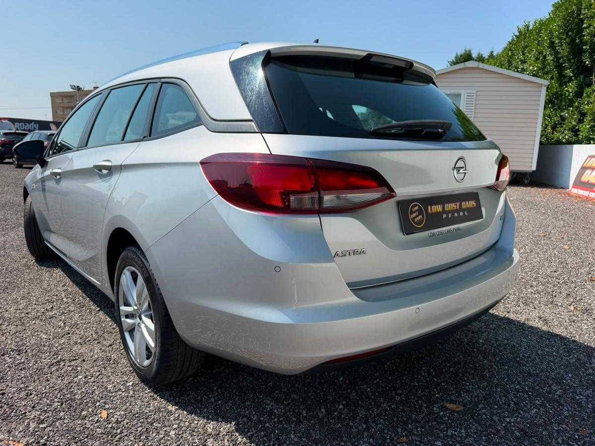 opel-astra-sport-tourer-2017-diesel-1598cc