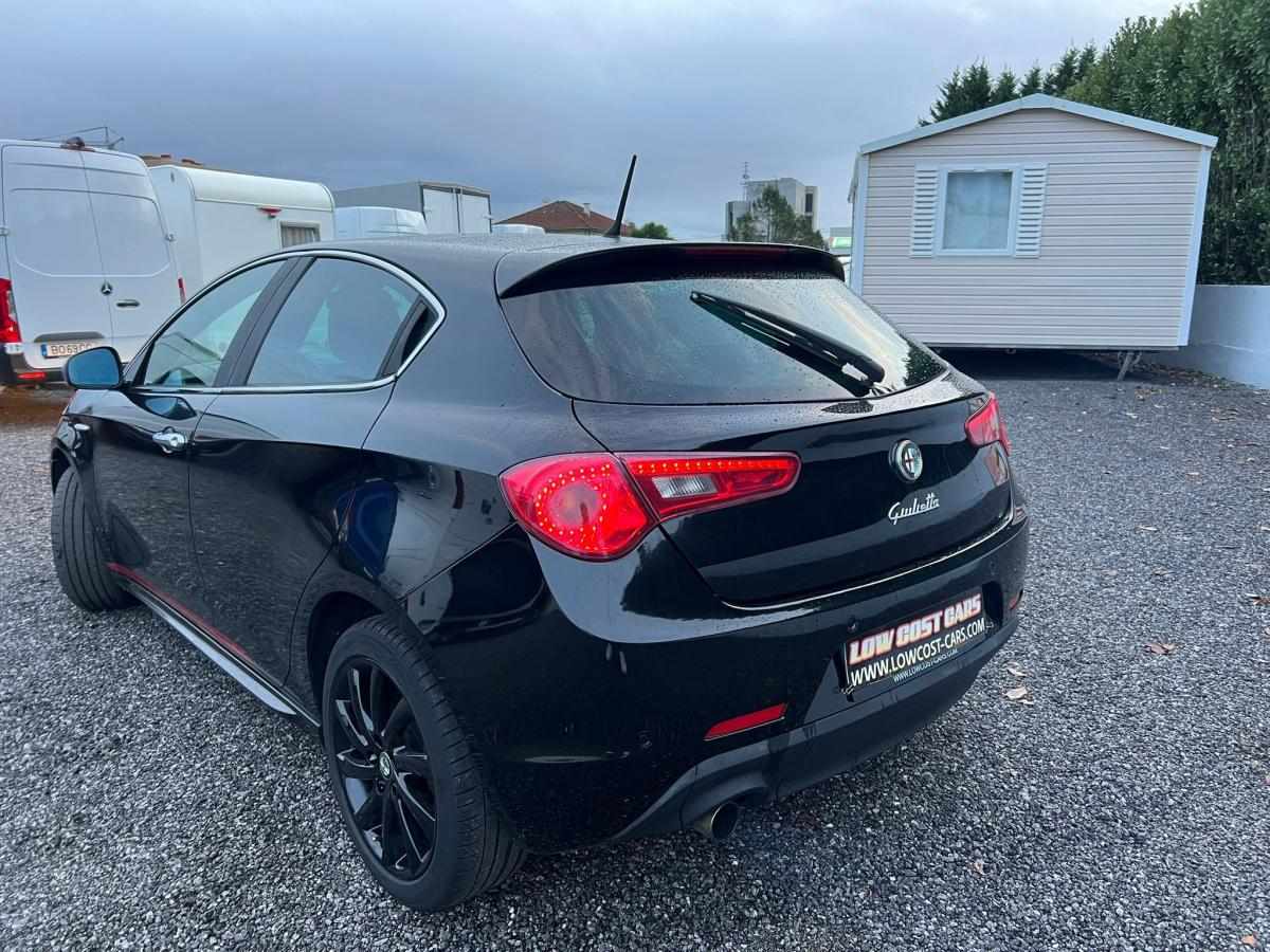 alfa-romeo-giulietta-2011-diesel-1598cc
