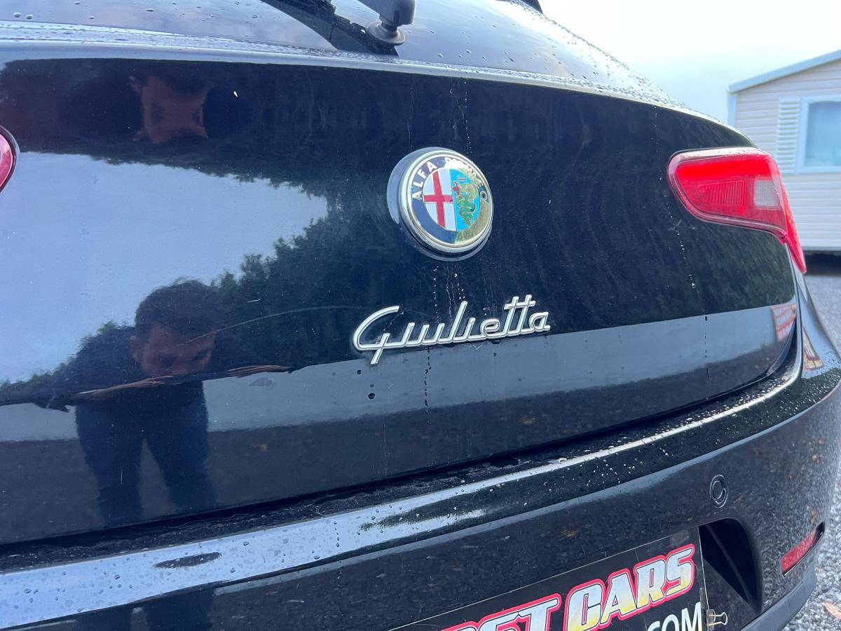 alfa-romeo-giulietta-2011-diesel-1598cc