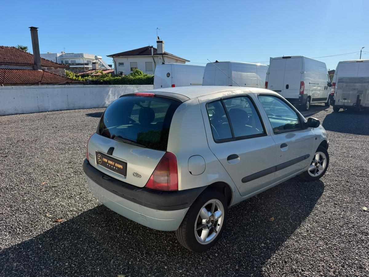 renault-clio-1999-gasolina-1149cc