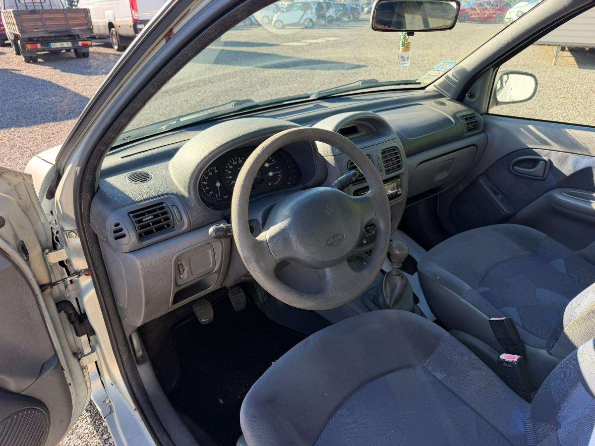 renault-clio-1999-gasolina-1149cc