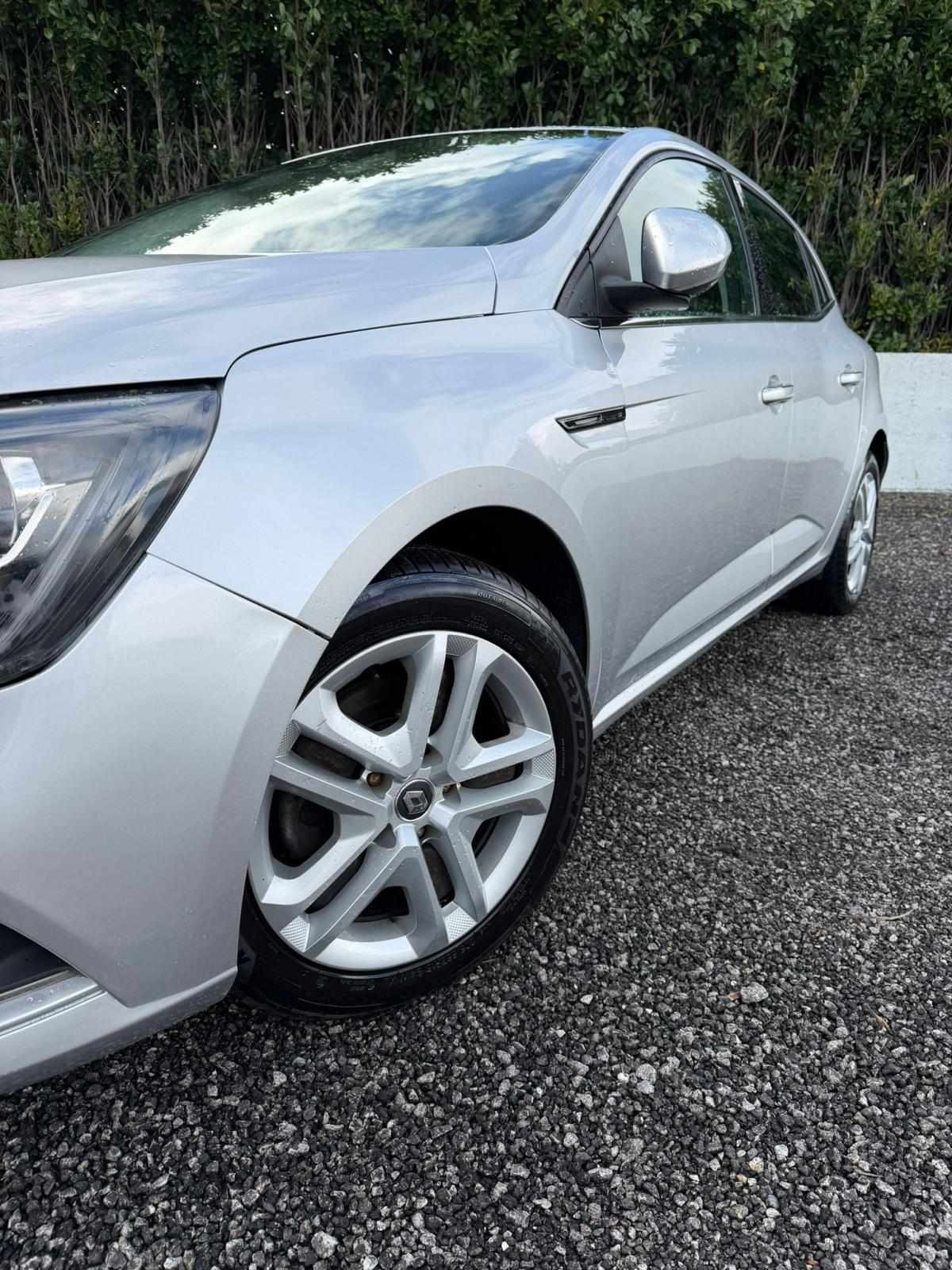 renault-megane-2017-diesel-1461cc