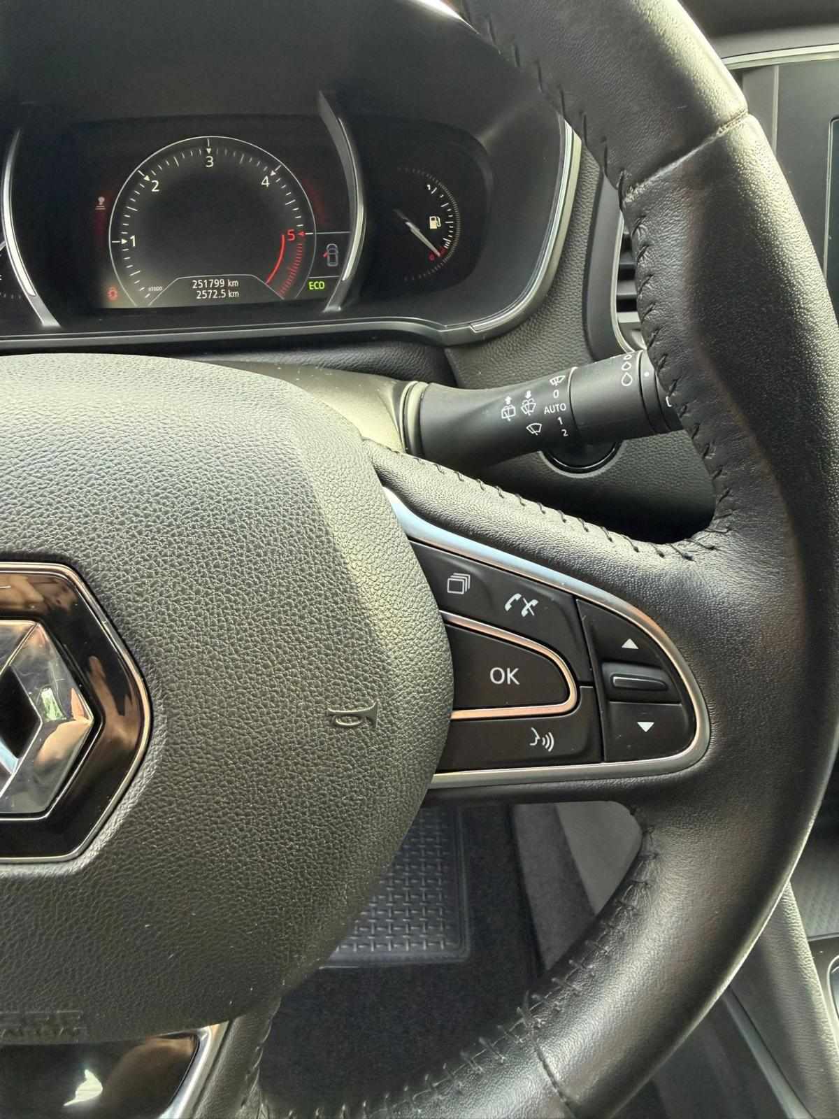 renault-megane-2017-diesel-1461cc