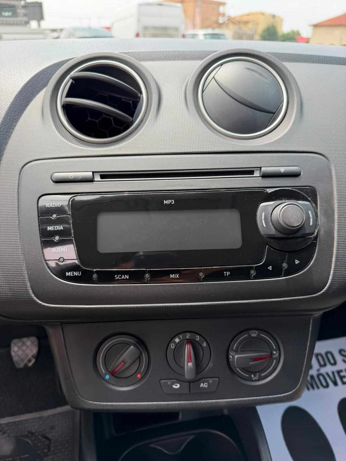 seat-ibiza-2008-gasolina-1198cc