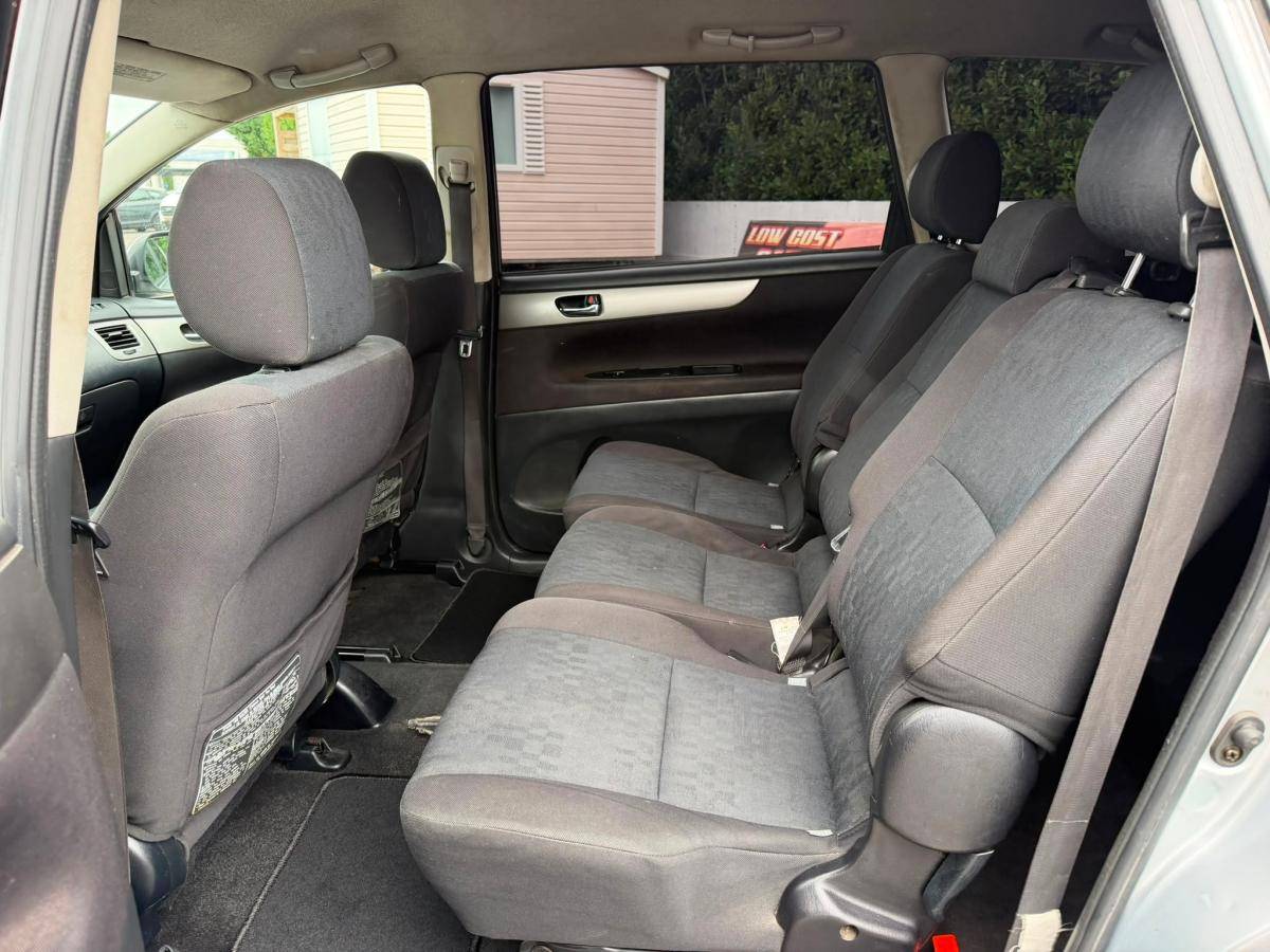 toyota-avensis-verso-2004-diesel-1995cc
