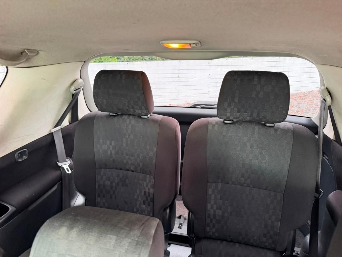 toyota-avensis-verso-2004-diesel-1995cc