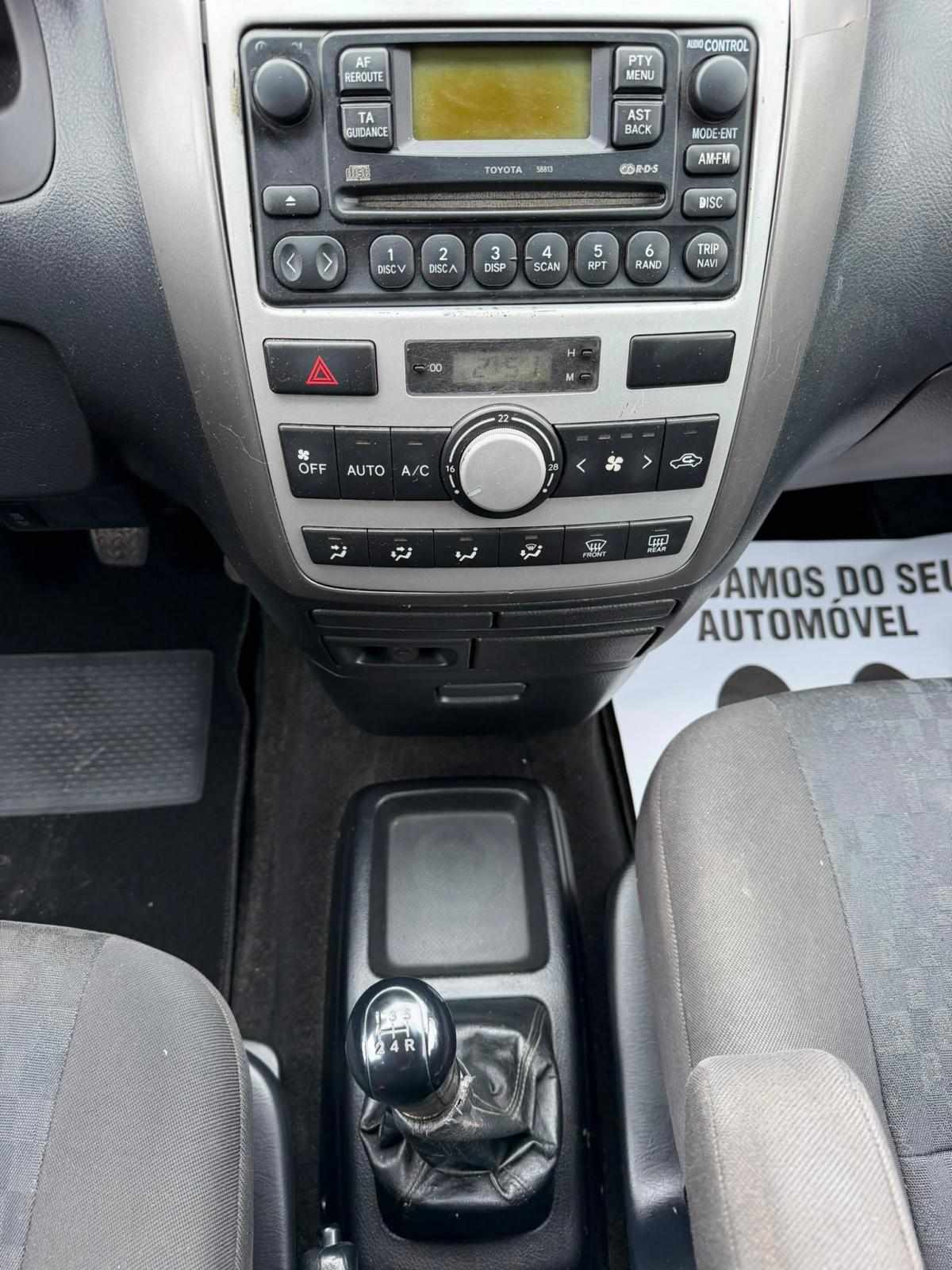 toyota-avensis-verso-2004-diesel-1995cc