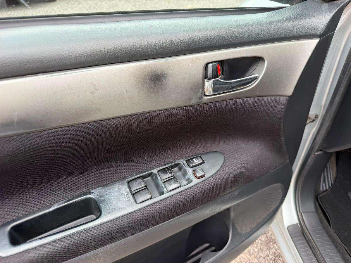 toyota-avensis-verso-2004-diesel-1995cc