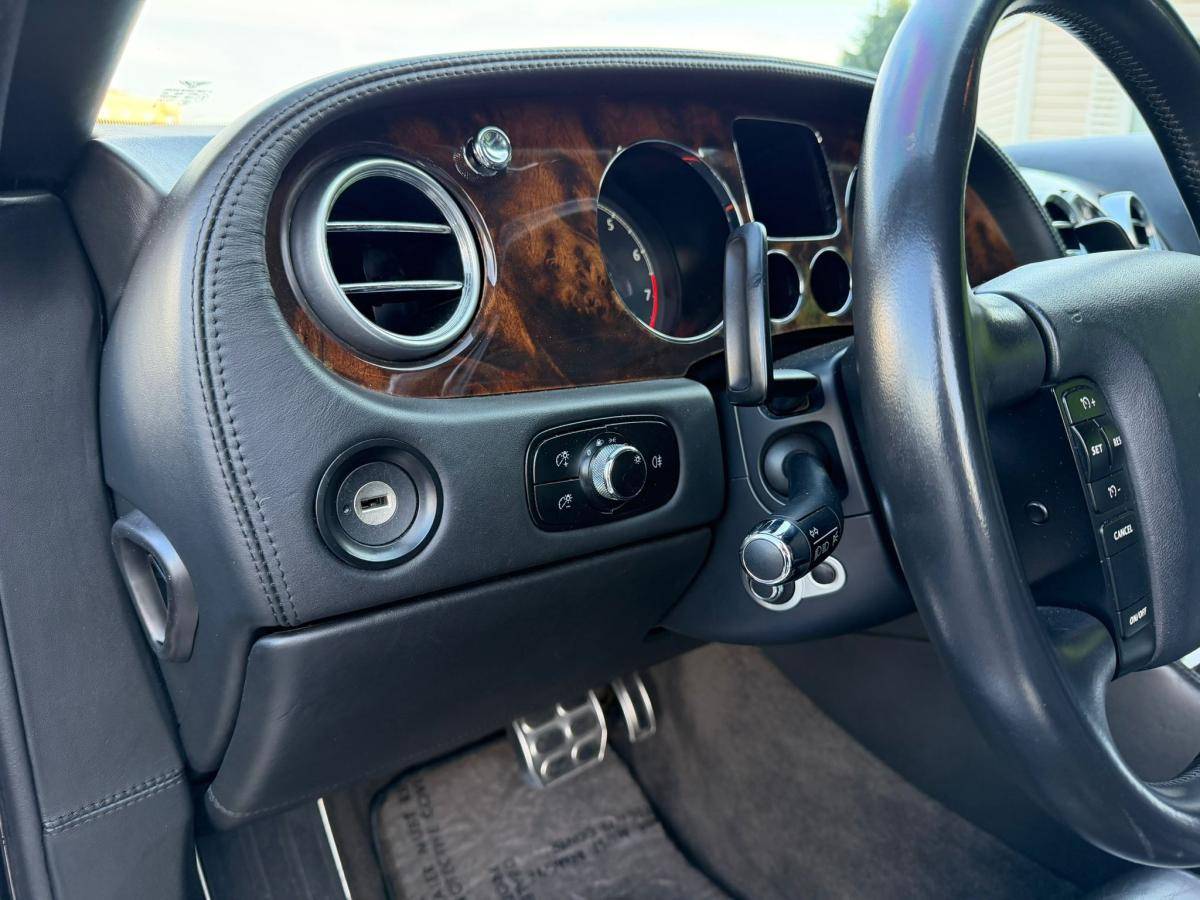 bentley-continental-2004-gasolina-5998cc