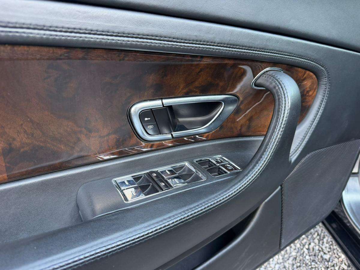bentley-continental-2004-gasolina-5998cc