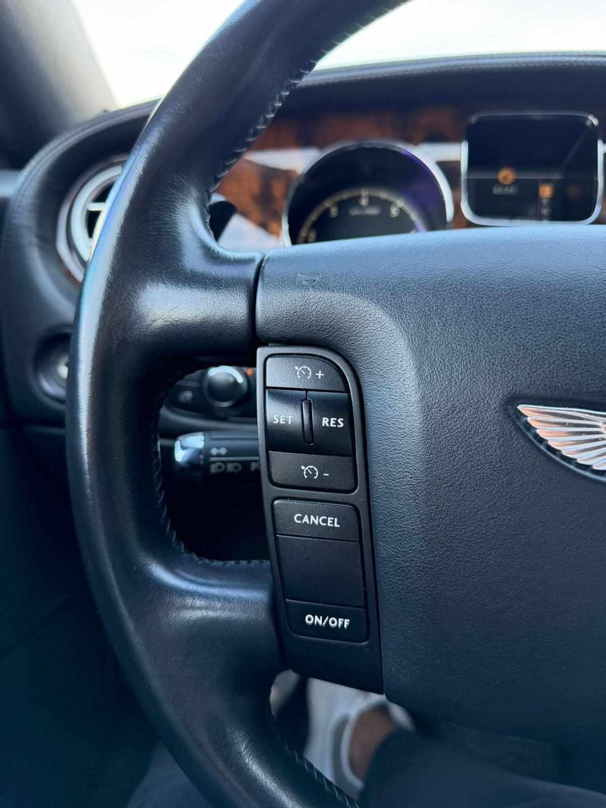 bentley-continental-2004-gasolina-5998cc