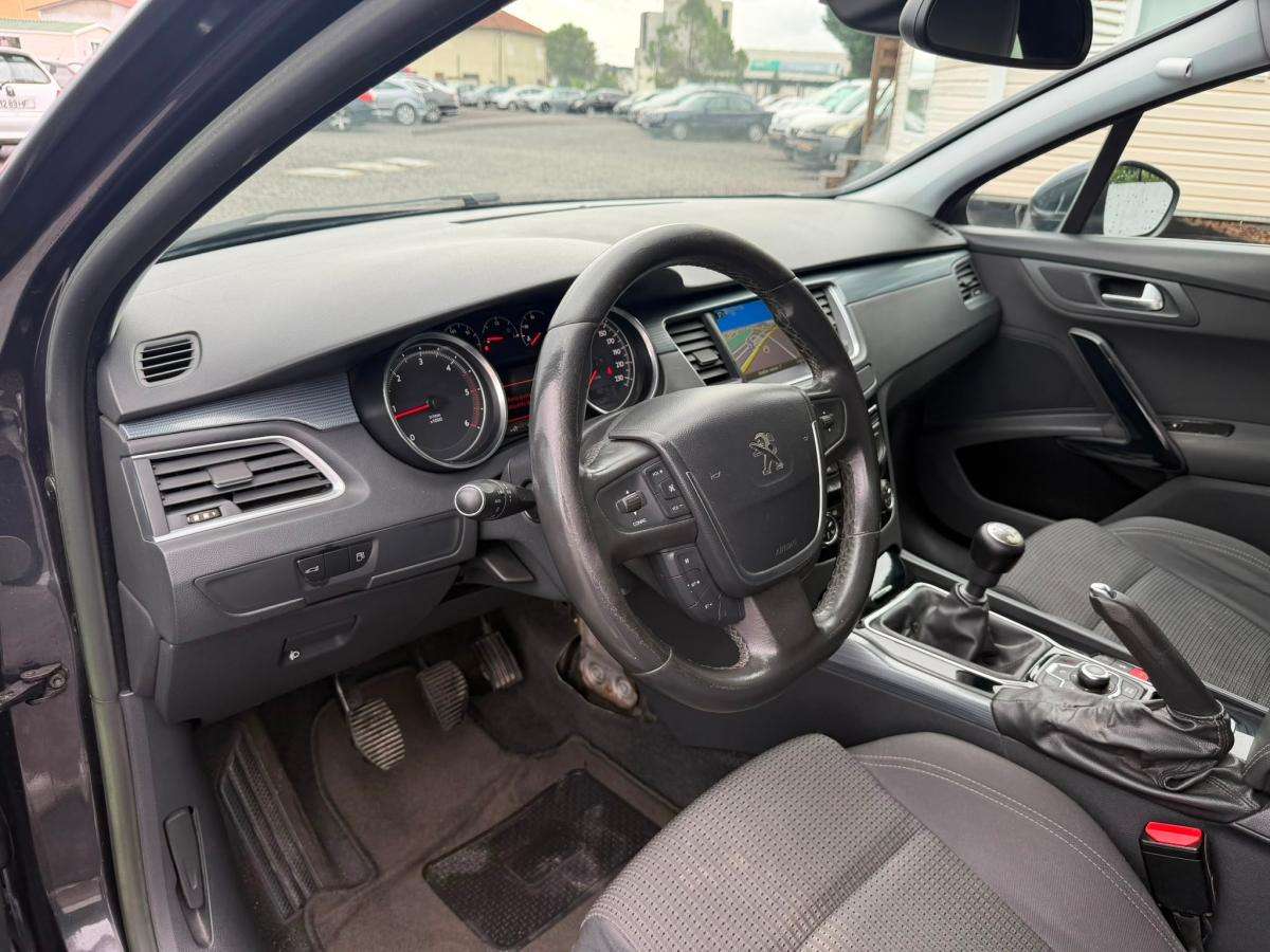 peugeot-508-sw-2014-diesel-1560cc