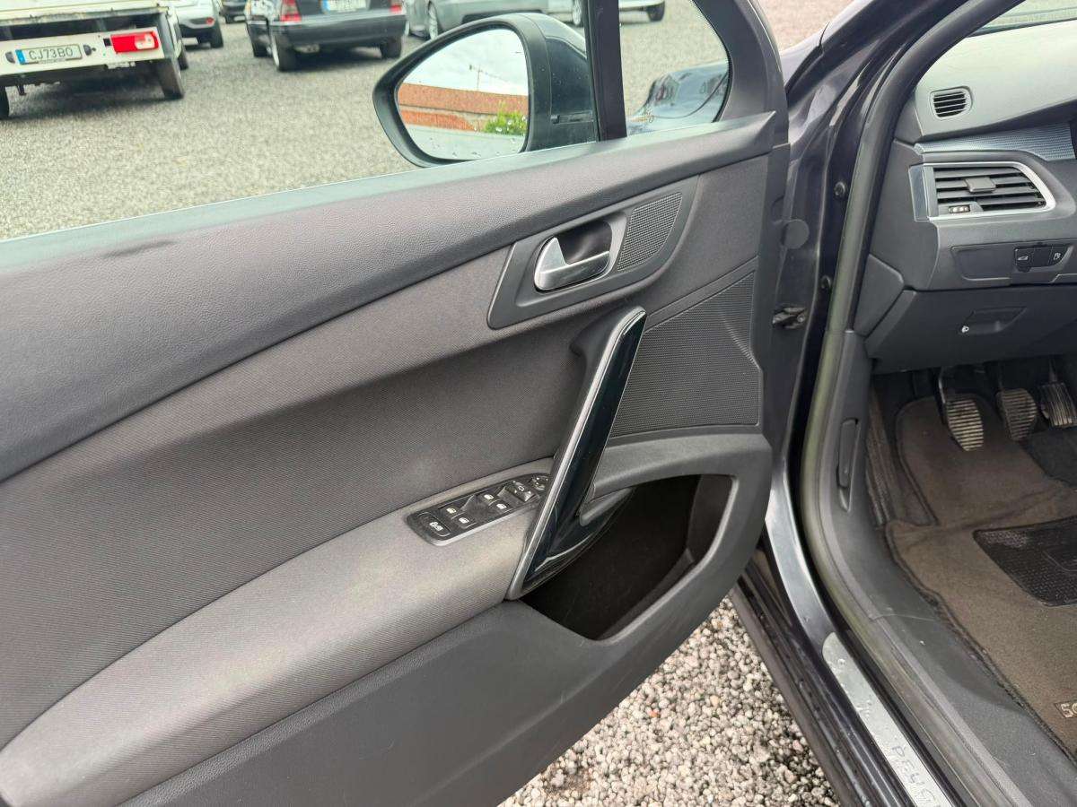 peugeot-508-sw-2014-diesel-1560cc