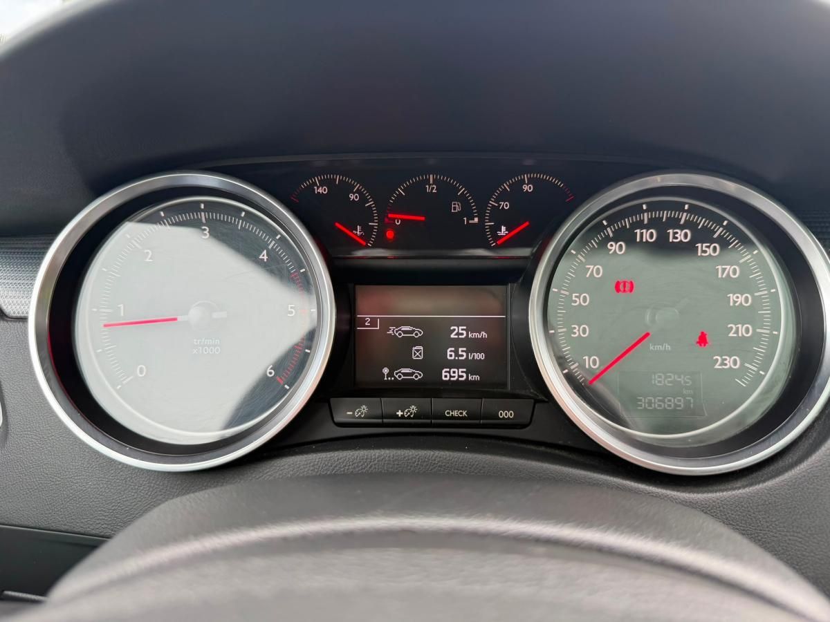 peugeot-508-sw-2014-diesel-1560cc