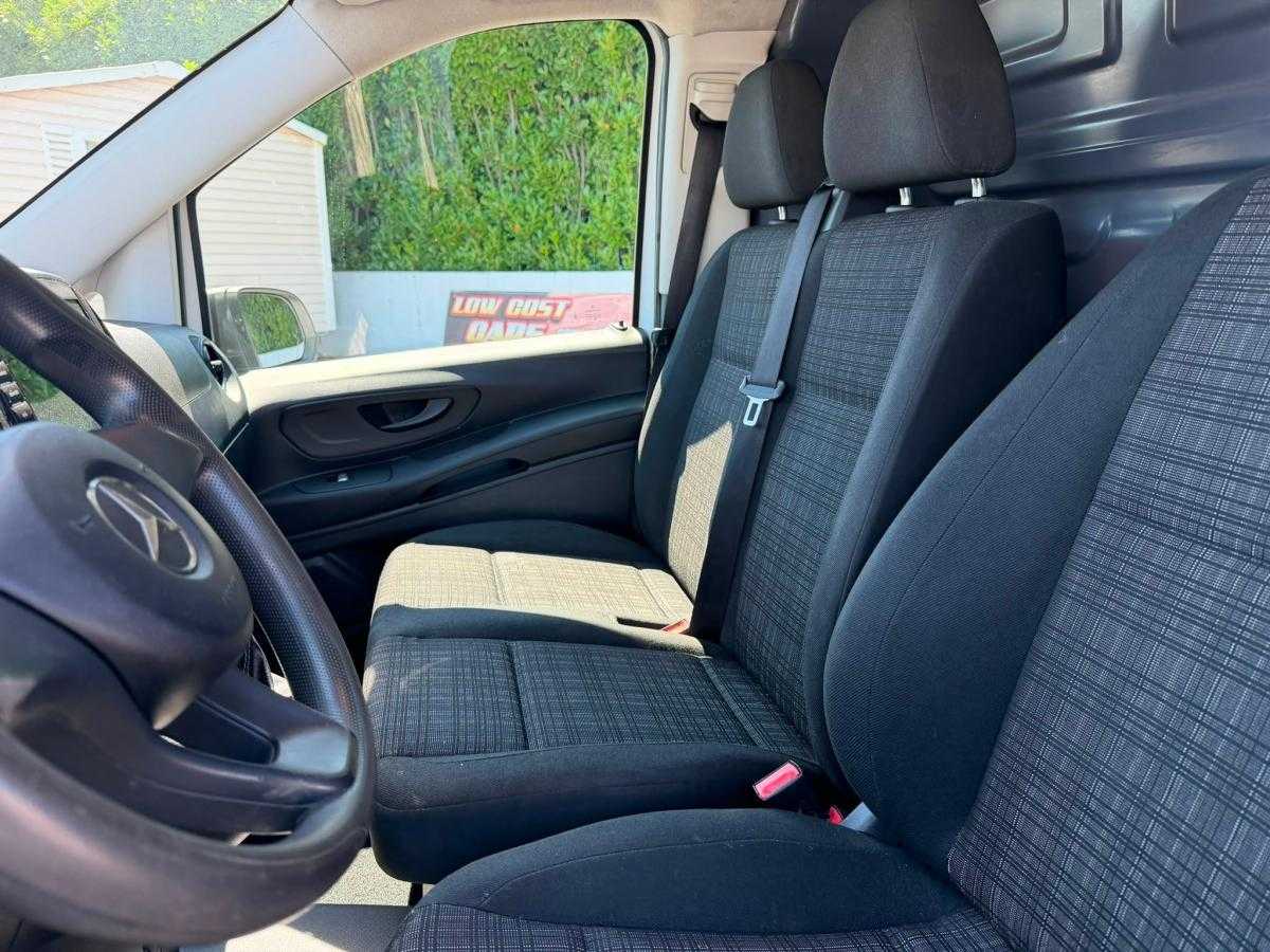 mercedes-benz-vito-2017-diesel-1598cc