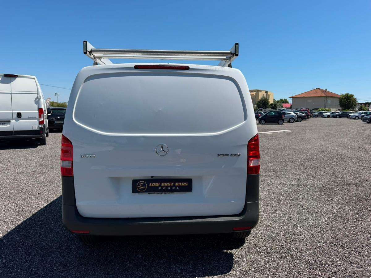 mercedes-benz-vito-2017-diesel-1598cc