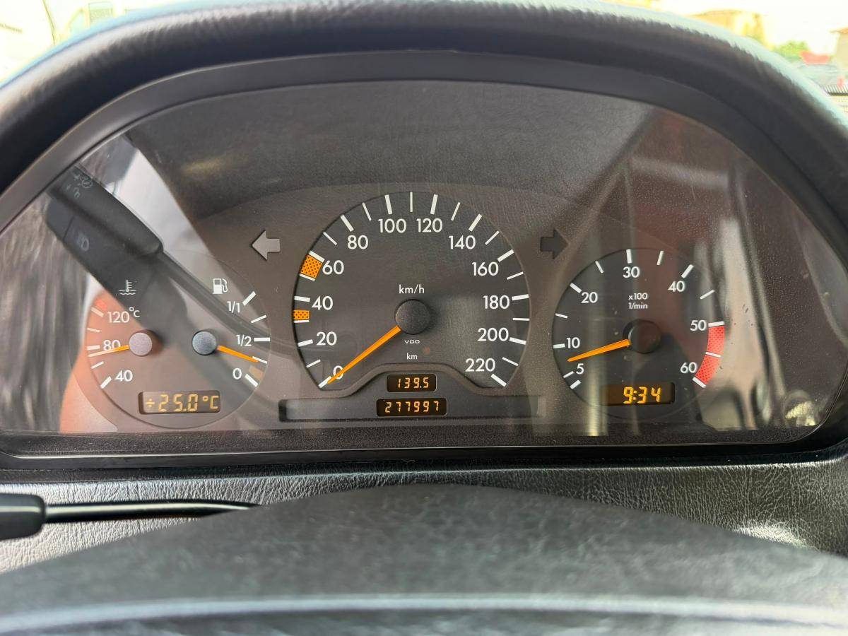 mercedes-benz-classe-c-1996-diesel-2497cc