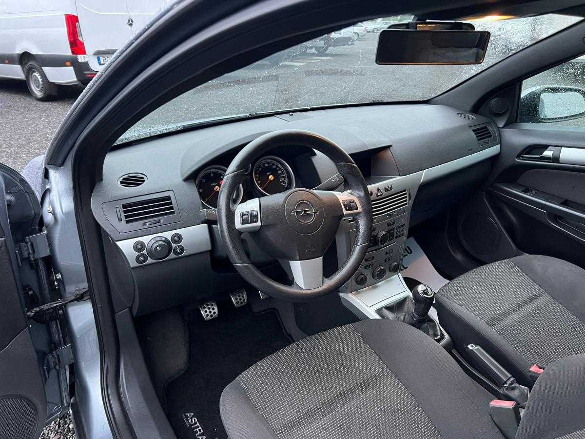opel-astra-gtc-2010-diesel-1248cc