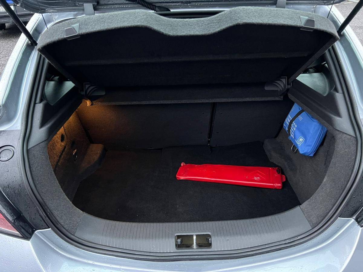 opel-astra-gtc-2010-diesel-1248cc
