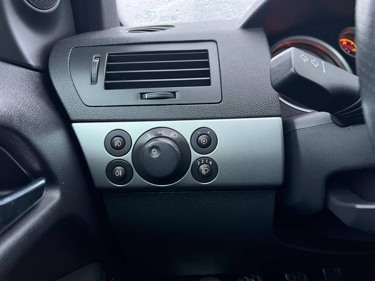 opel-astra-gtc-2010-diesel-1248cc