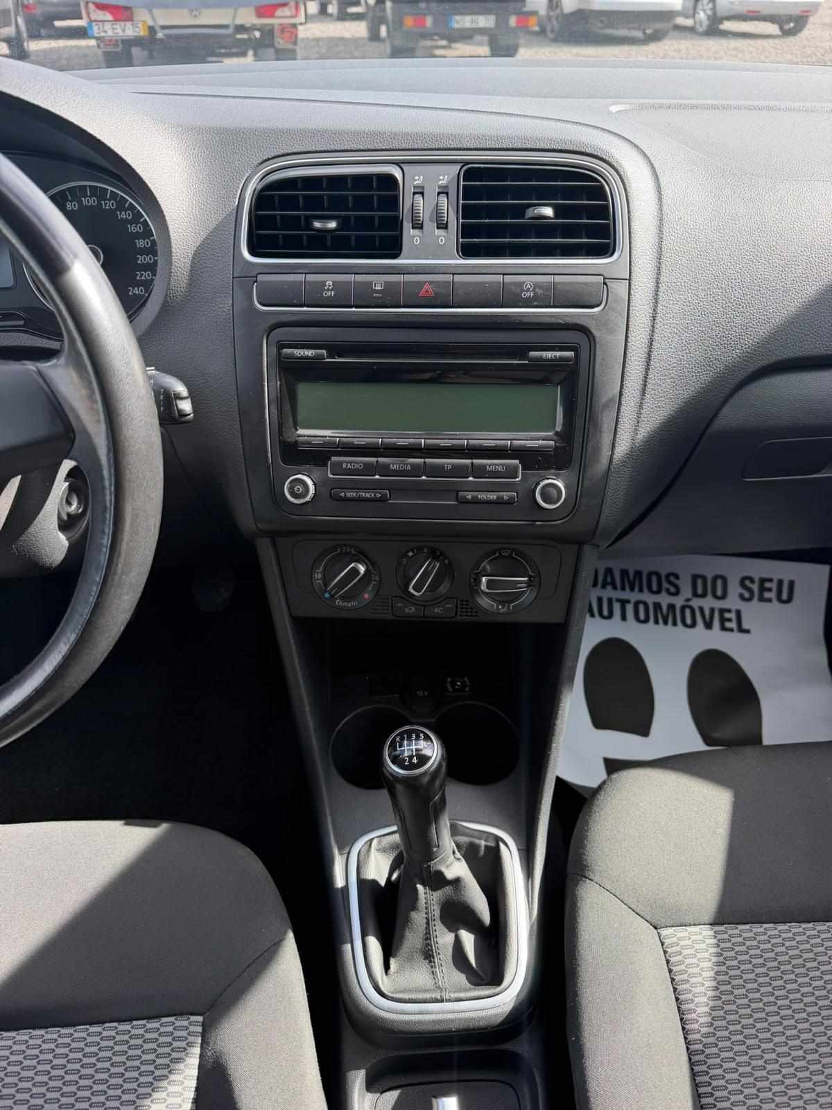 volkswagen-polo-2010-diesel-1199cc