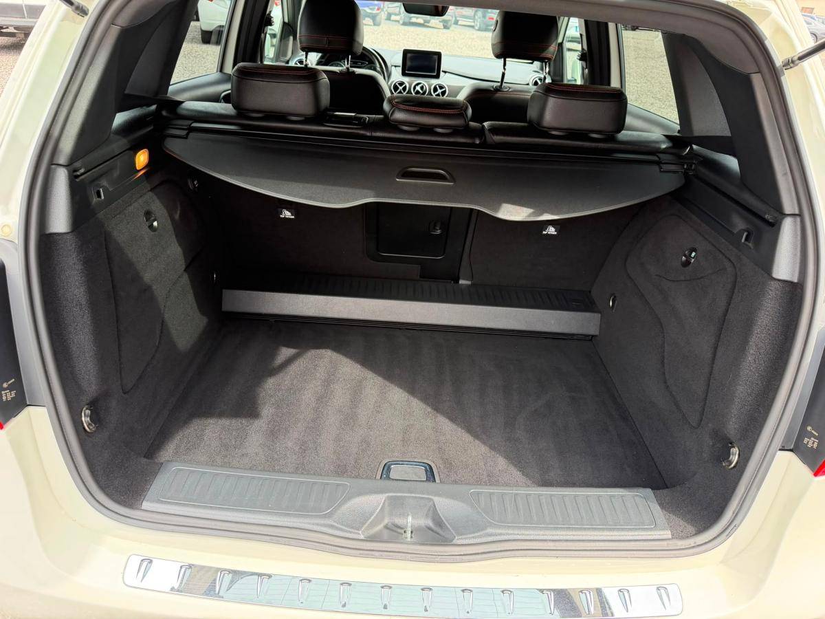 mercedes-benz-classe-b-2015-diesel-2143cc