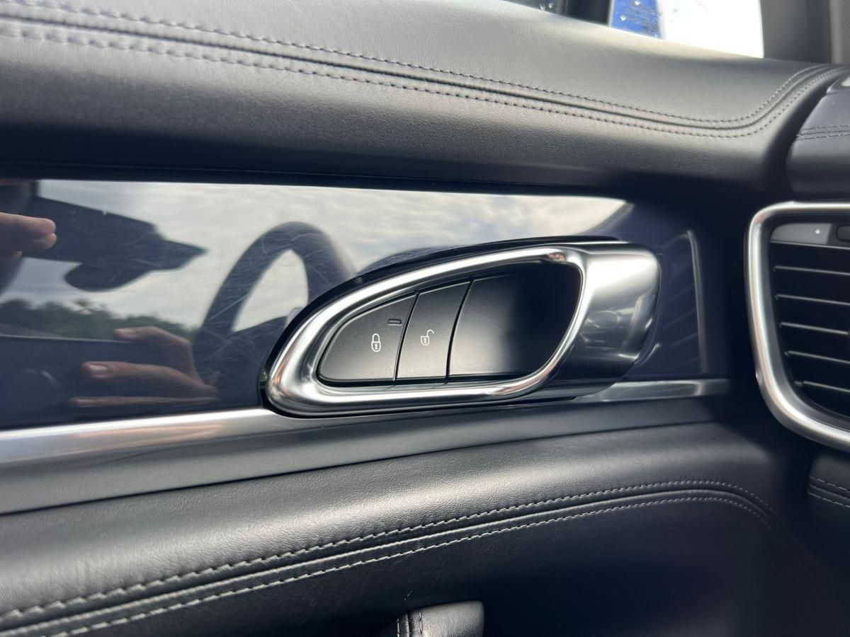 porsche-panamera-2014-hibrido-a-gasolina-2995cc