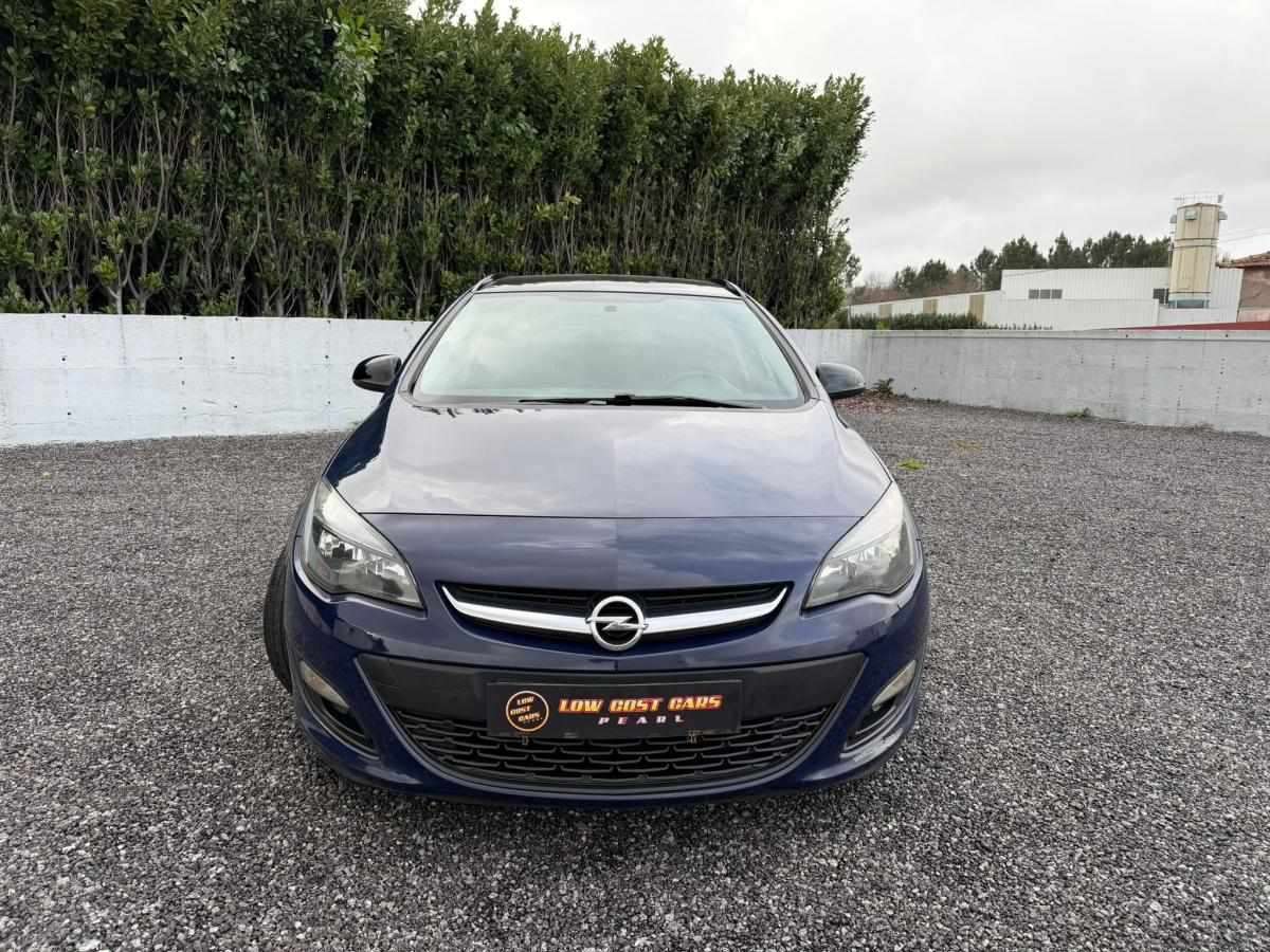 opel-astra-sport-tourer-2013-diesel-1248cc
