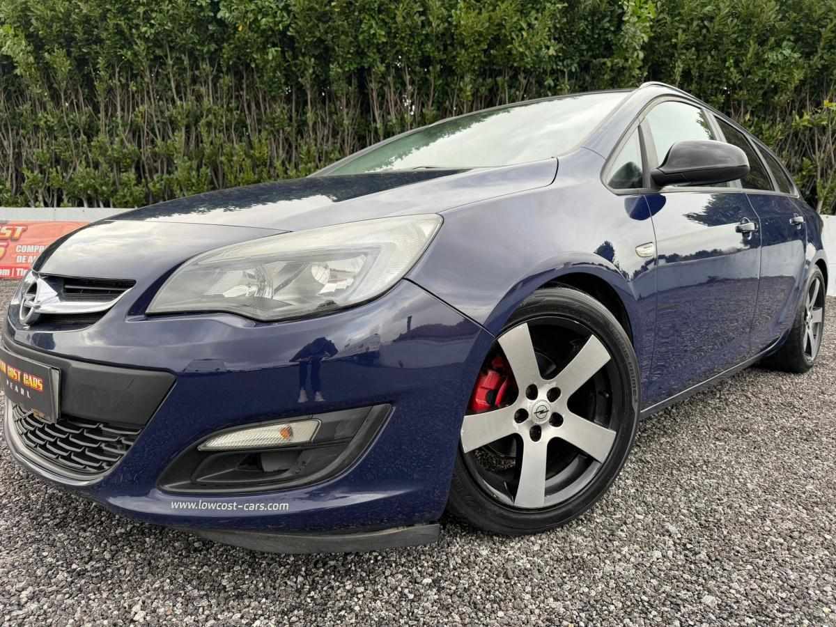 opel-astra-sport-tourer-2013-diesel-1248cc