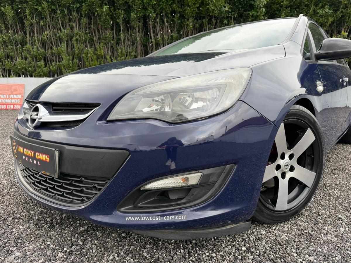 opel-astra-sport-tourer-2013-diesel-1248cc
