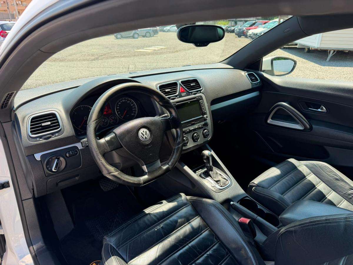 volkswagen-scirocco-2009-diesel-1968cc