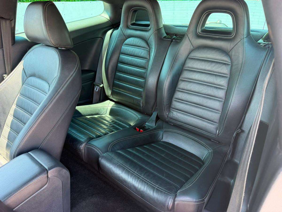 volkswagen-scirocco-2009-diesel-1968cc