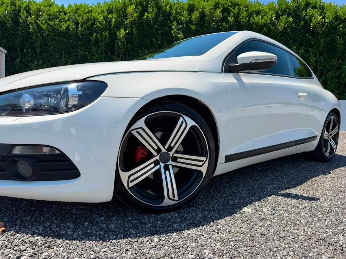 volkswagen-scirocco-2009-diesel-1968cc