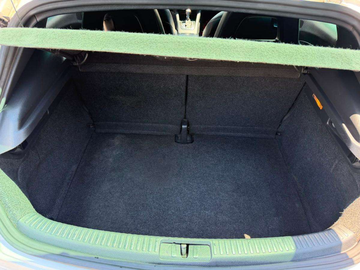 volkswagen-scirocco-2009-diesel-1968cc