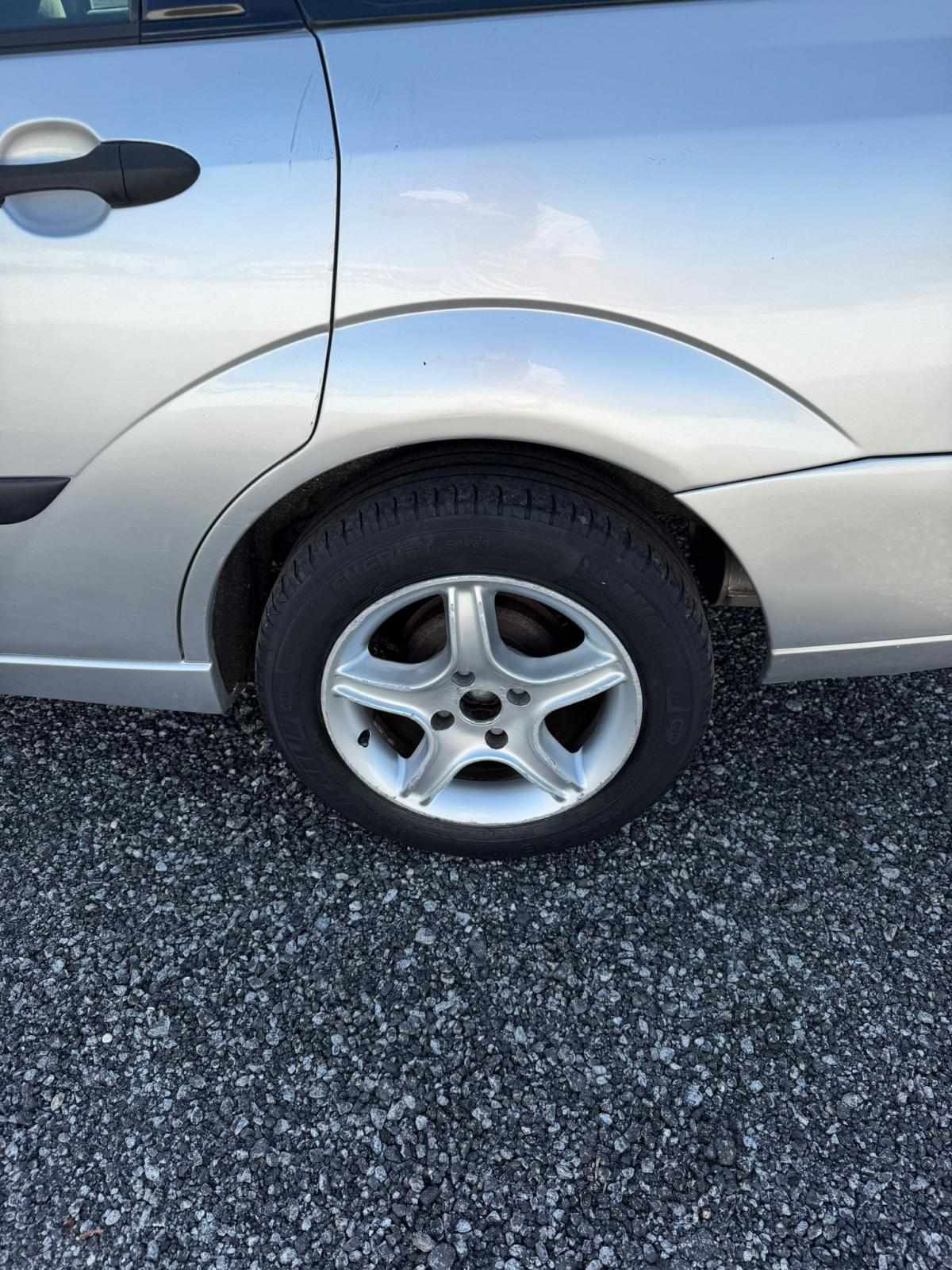 ford-focus-sw-2000-gasolina-1388cc