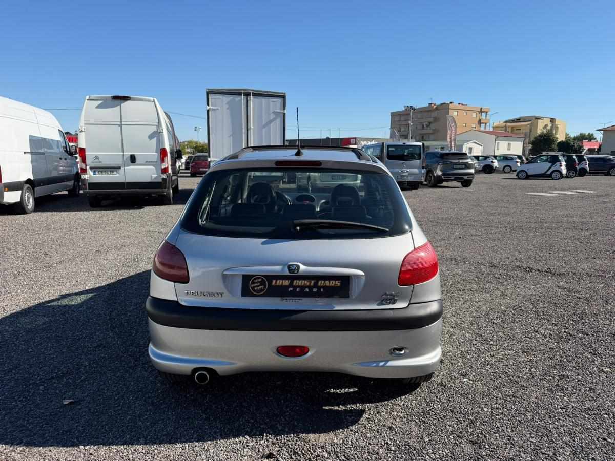 peugeot-206-2001-gasolina-1587cc