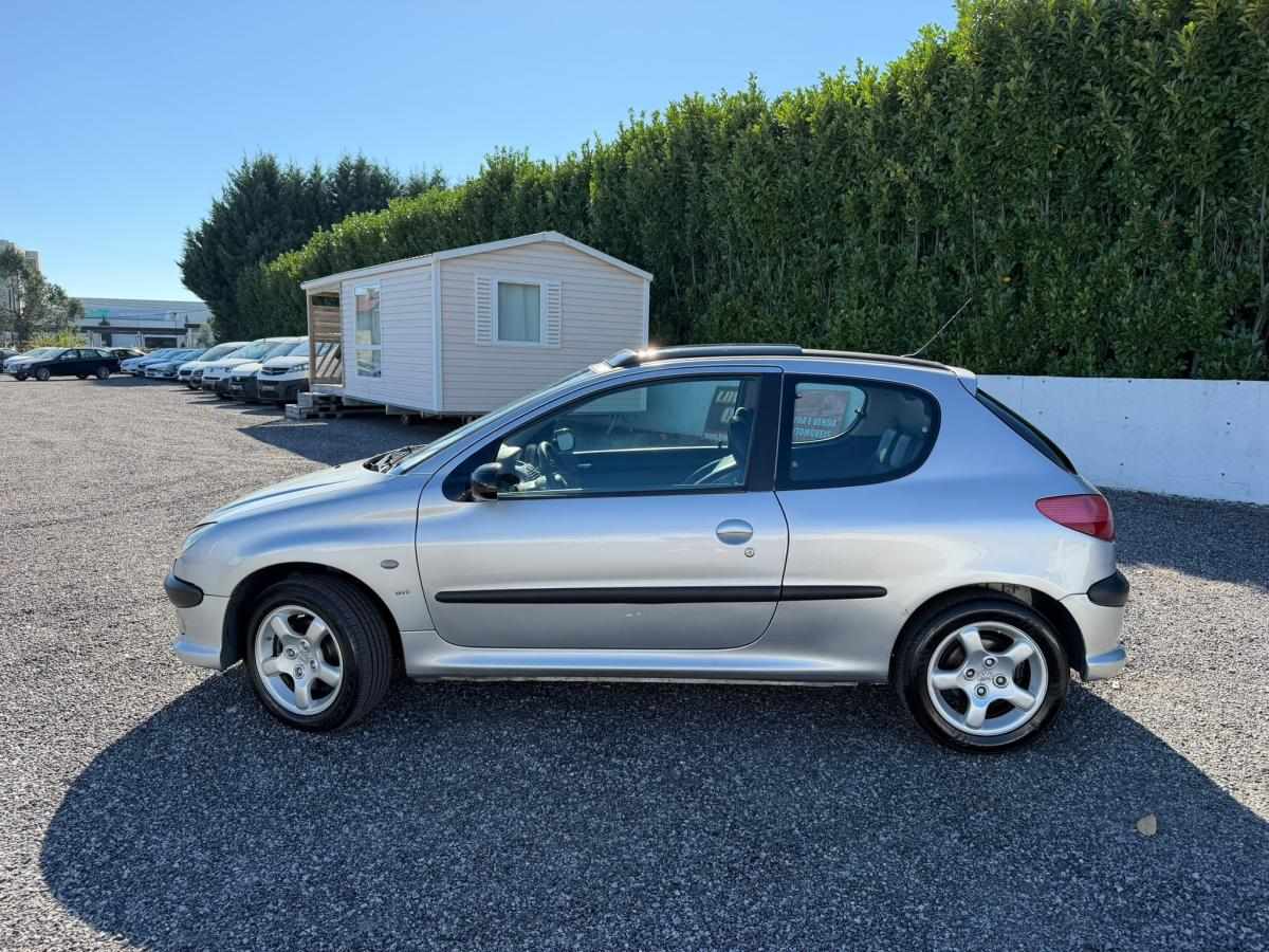 peugeot-206-2001-gasolina-1587cc