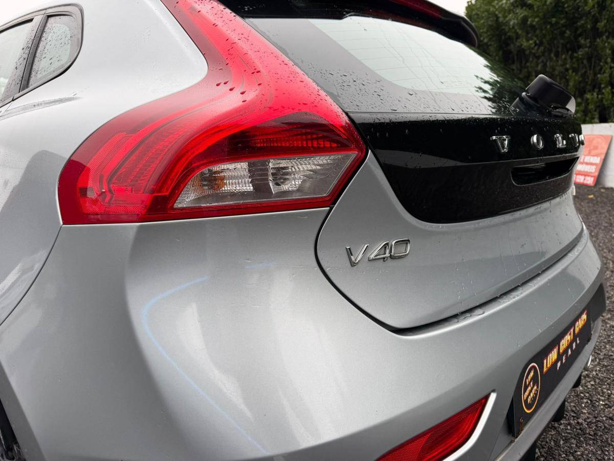 volvo-v40-2017-diesel-1969cc