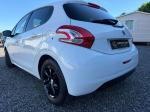 peugeot-208-2014-gasolina-1199cc