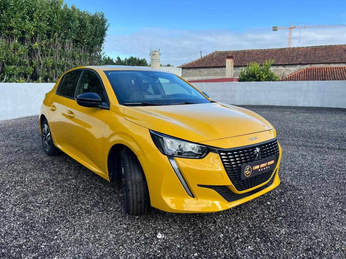 peugeot-208-2023-gasolina-1199cc