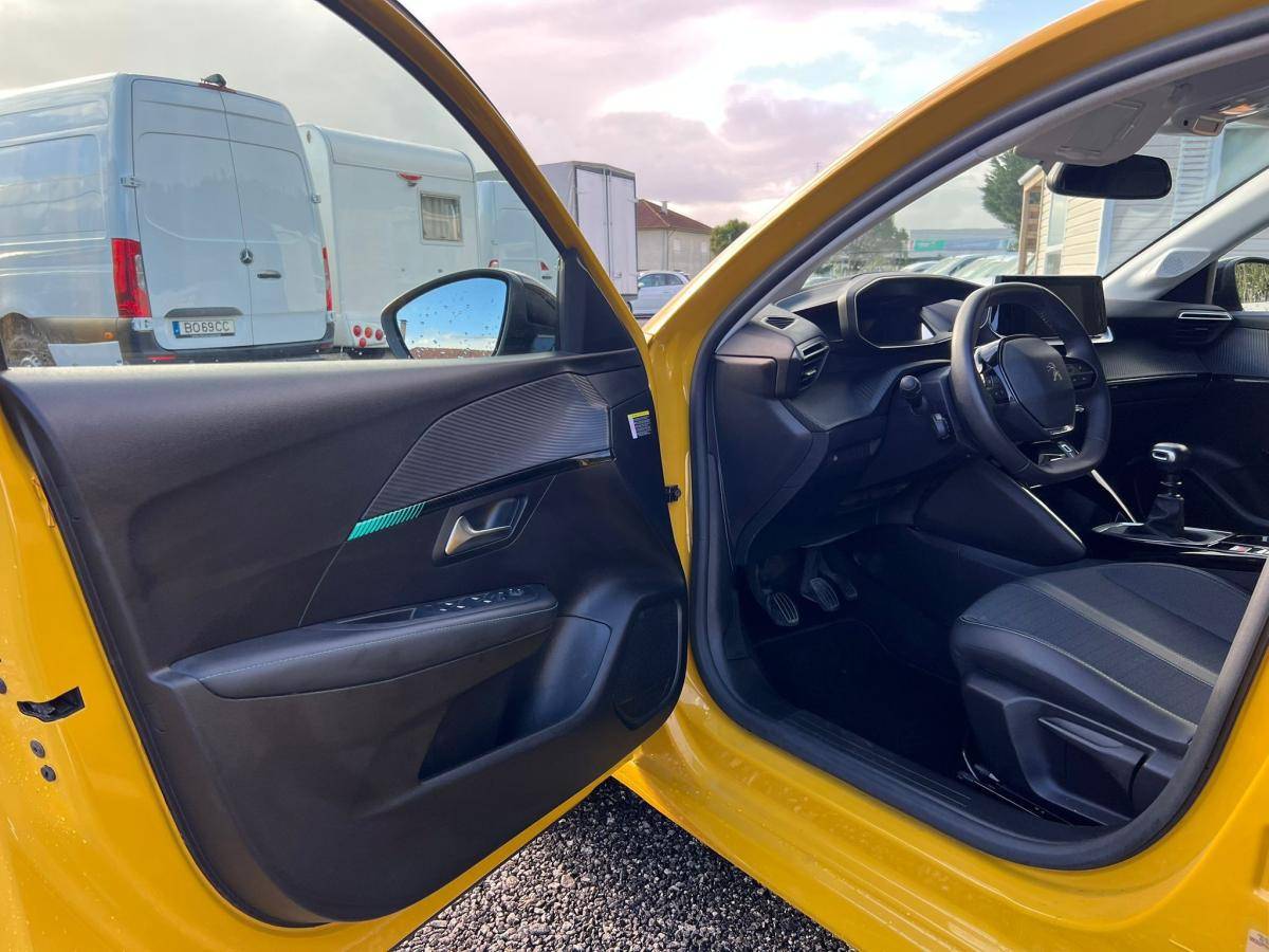peugeot-208-2023-gasolina-1199cc