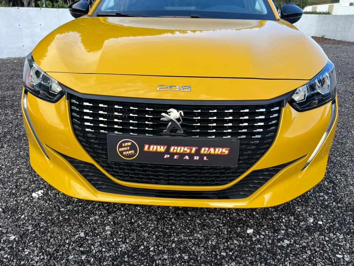 peugeot-208-2023-gasolina-1199cc